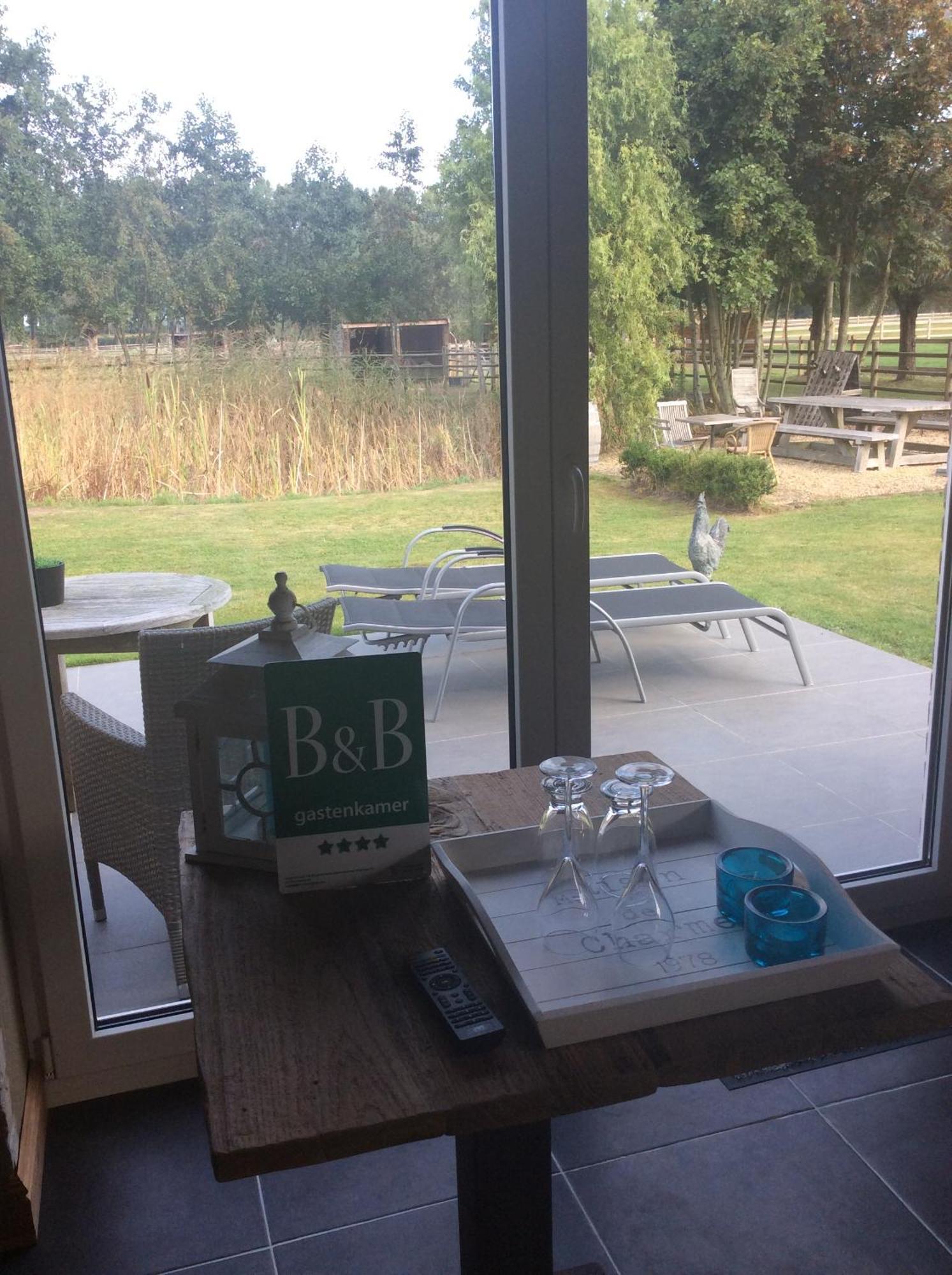 Quarterhouse Bed & Breakfast Moerkerke
