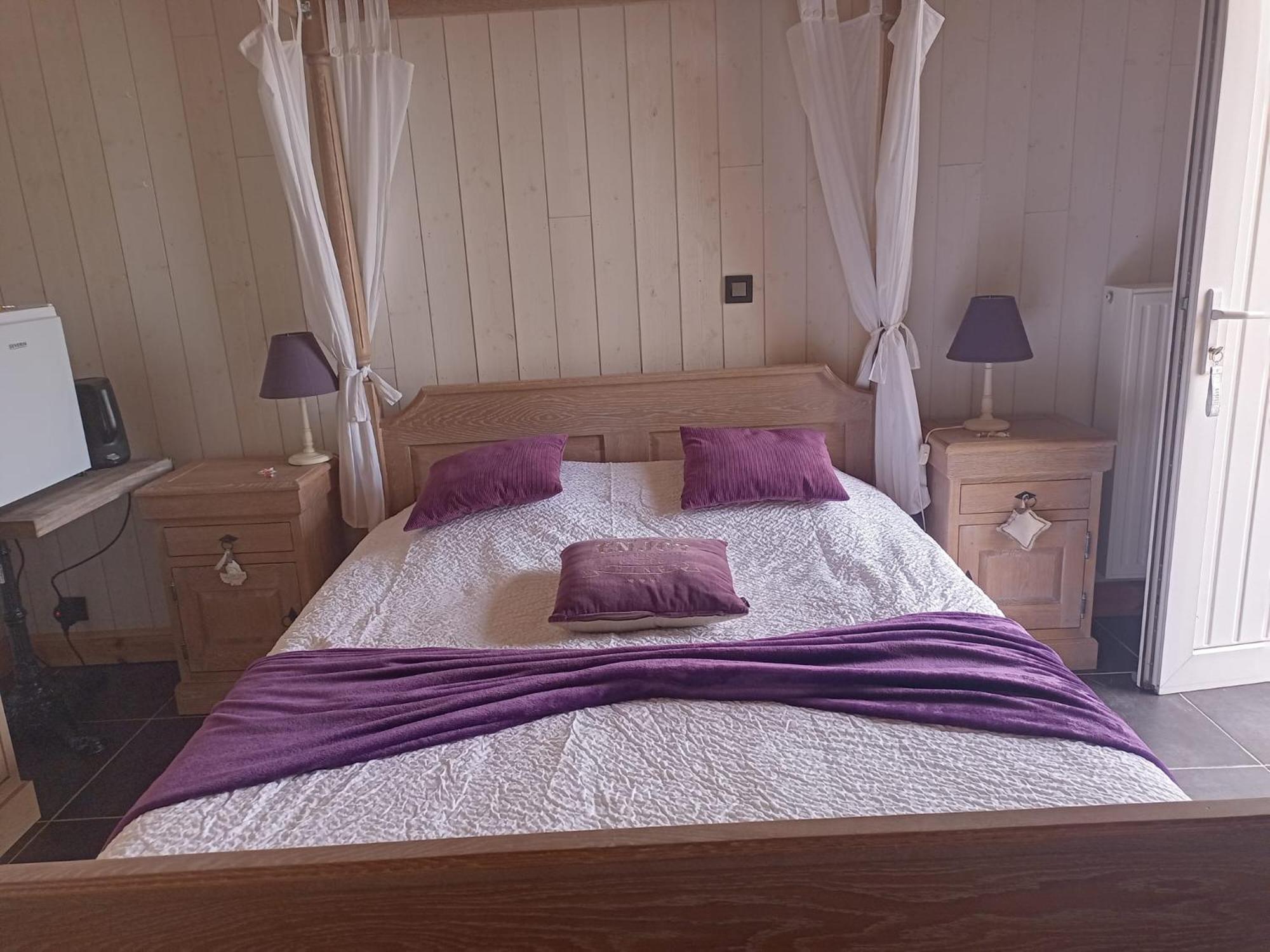 Quarterhouse Bed & Breakfast *